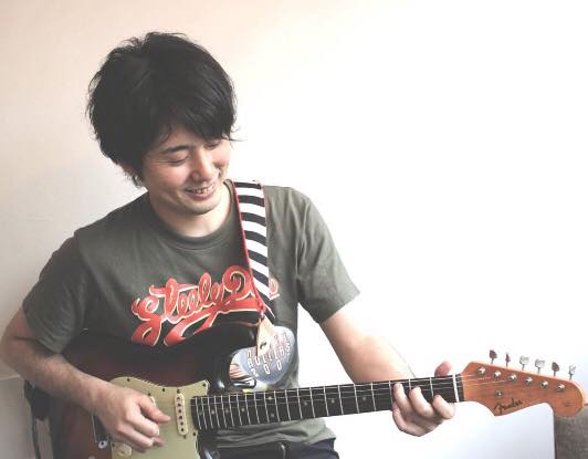 福田正人ギター画像