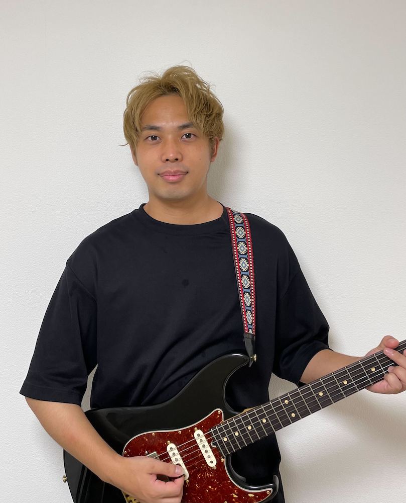 遠藤タカヒロ ギター画像